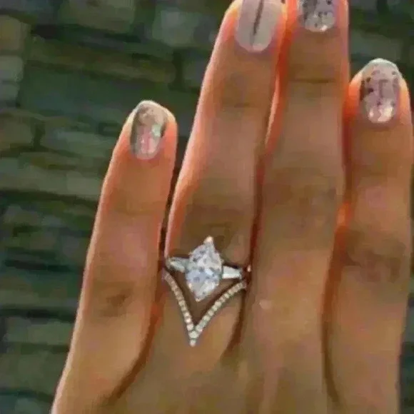 New Silver Marquise Cut Ring 💍 - Picture 3 of 4